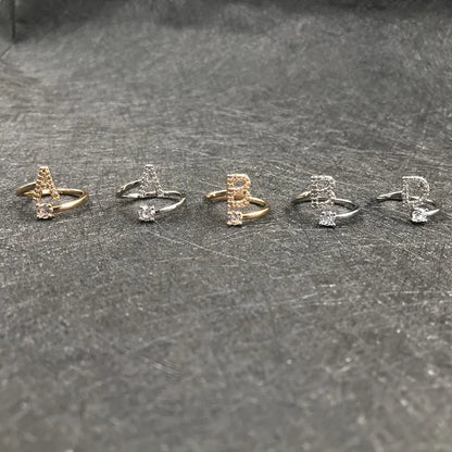 Gloria Initial